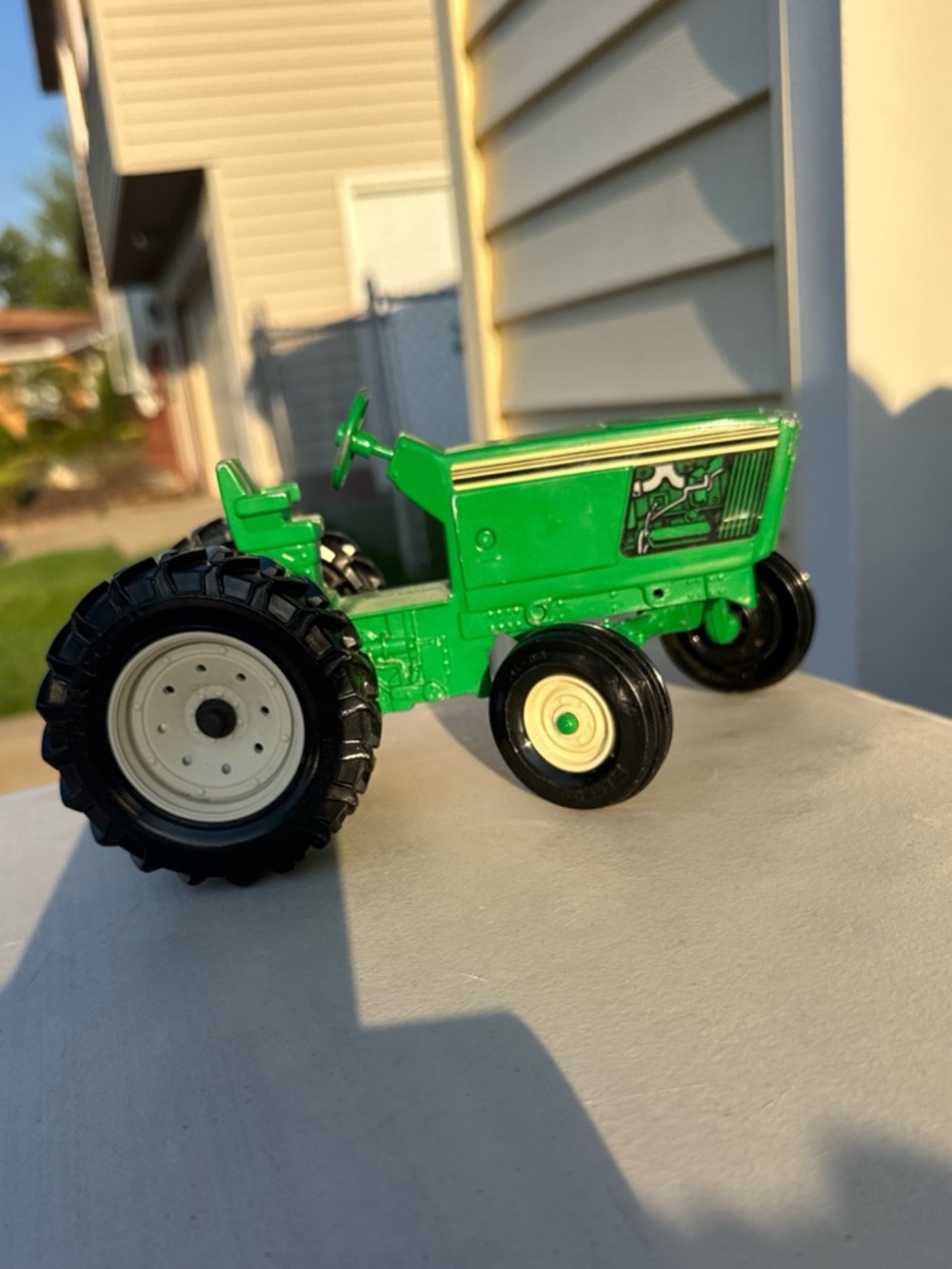 The ERTL stk #415. 3526. Pre-owned
